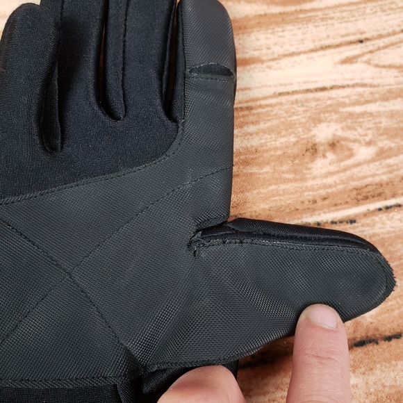 Womens Serius All Weather Gloves - Picture 4 of 11